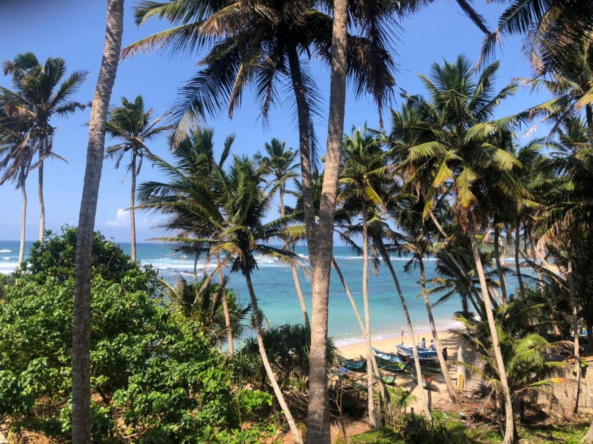 Sunray Rest - Beach View Homestay Mirissa Exterior foto